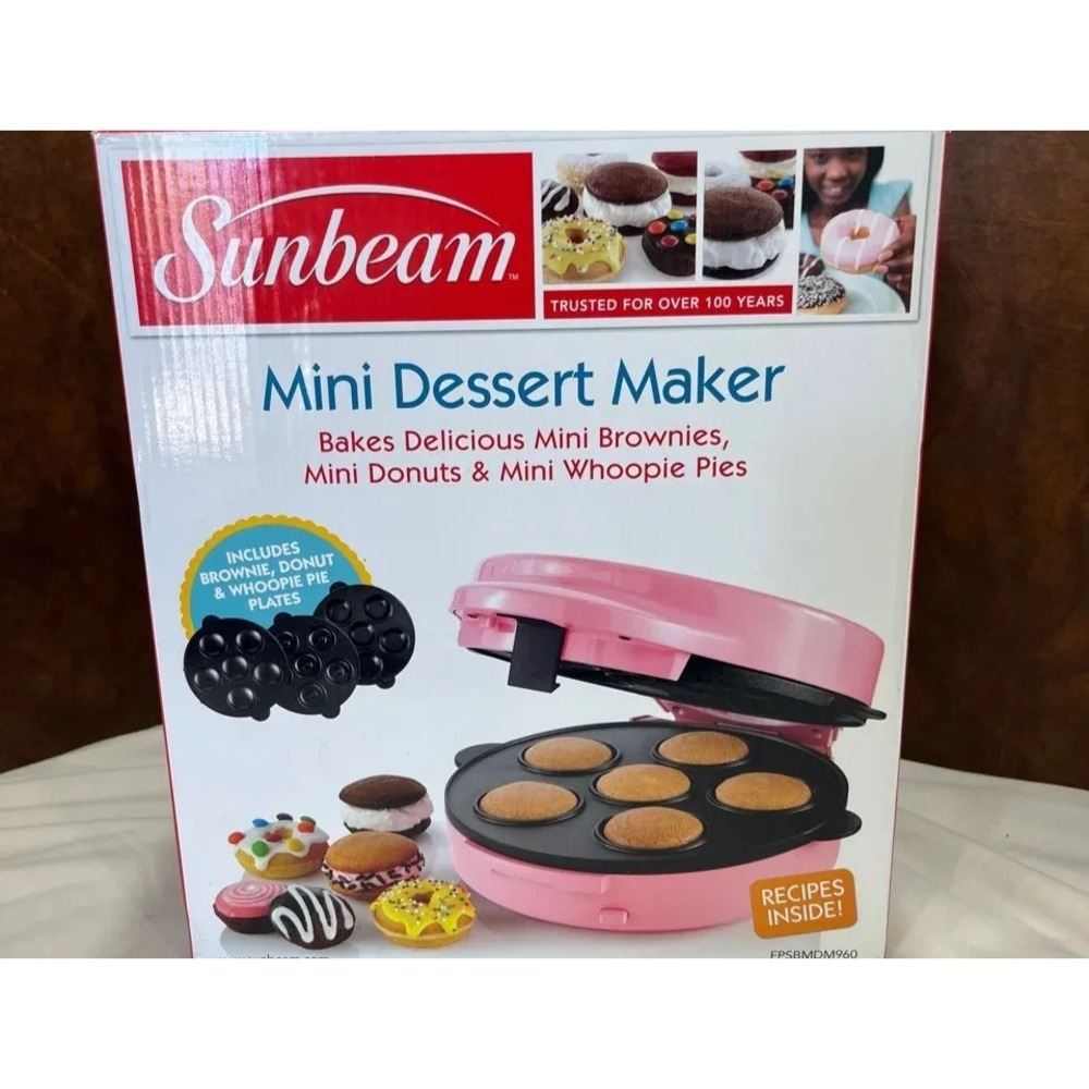 Sunbeam FPSBCMM901 Mini-Cupcake Maker Pink New